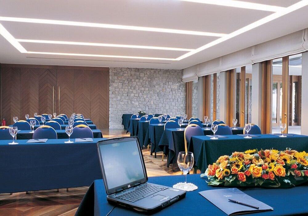 Amphitryon Otel