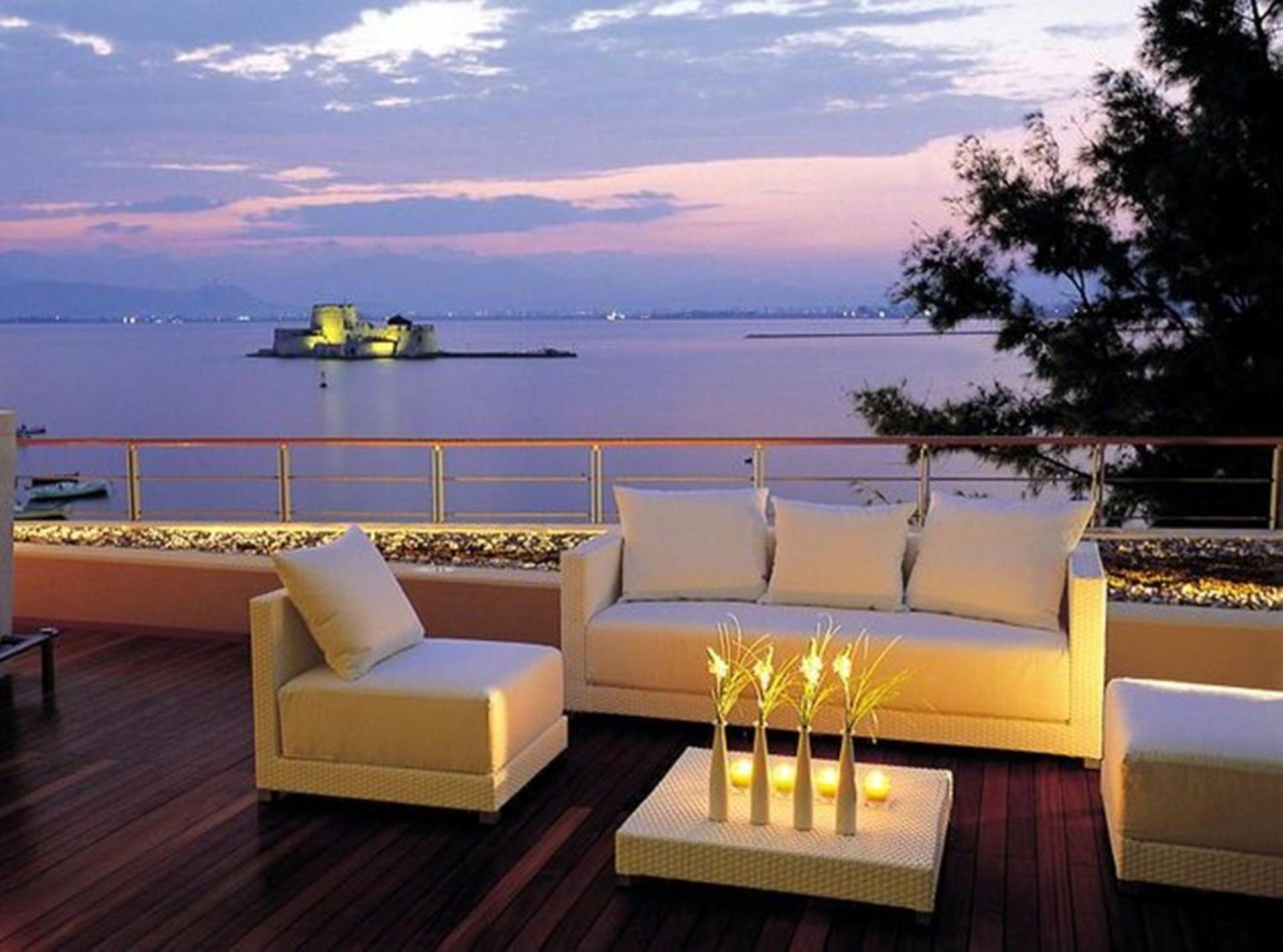 Otel Amphitryon Anabolu