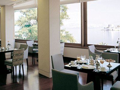 Amphitryon Otel Anabolu